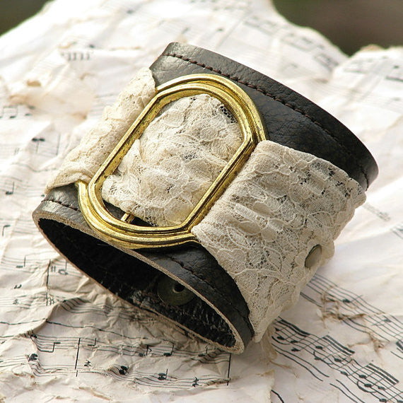 Women's Romantic Gothic Leather Wrist Wallet Cuff bracelet with Secret Pocket and Lace